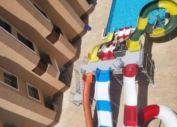 Apartment چوليانا بيتش ريزورت الاحياء *