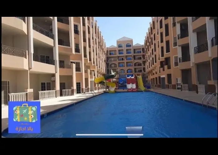 چوليانا بيتش ريزورت الاحياء Apartment