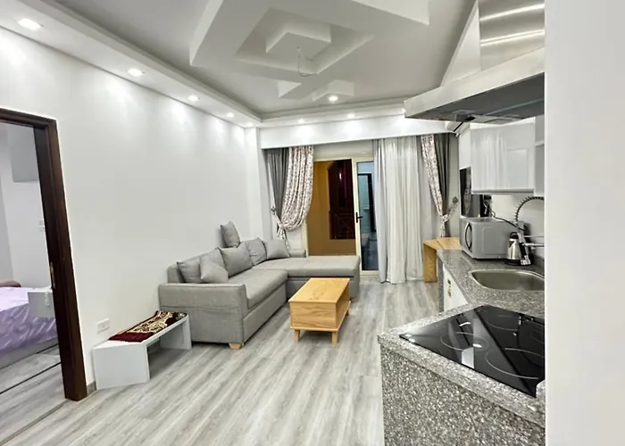 Apartment چوليانا بيتش ريزورت الاحياء *