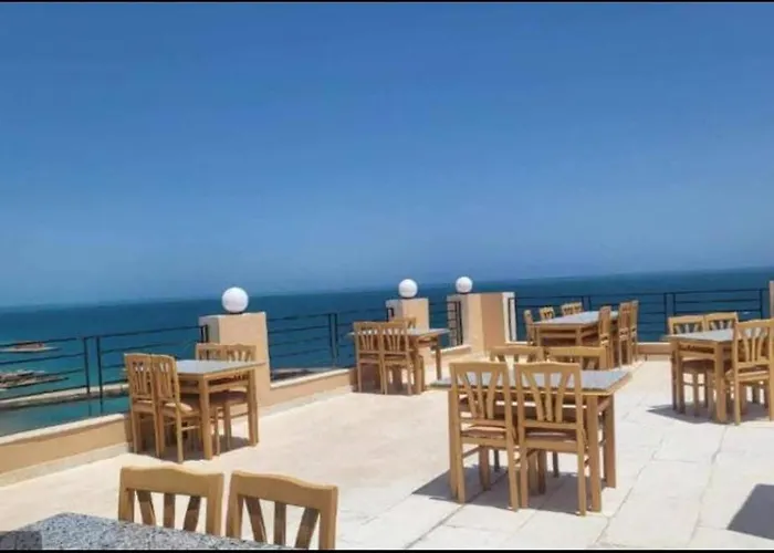 چوليانا بيتش ريزورت الاحياء Apartment *